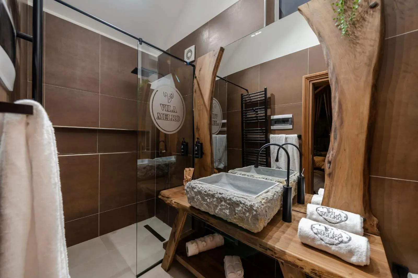 Vila Melko Rooms Görice
